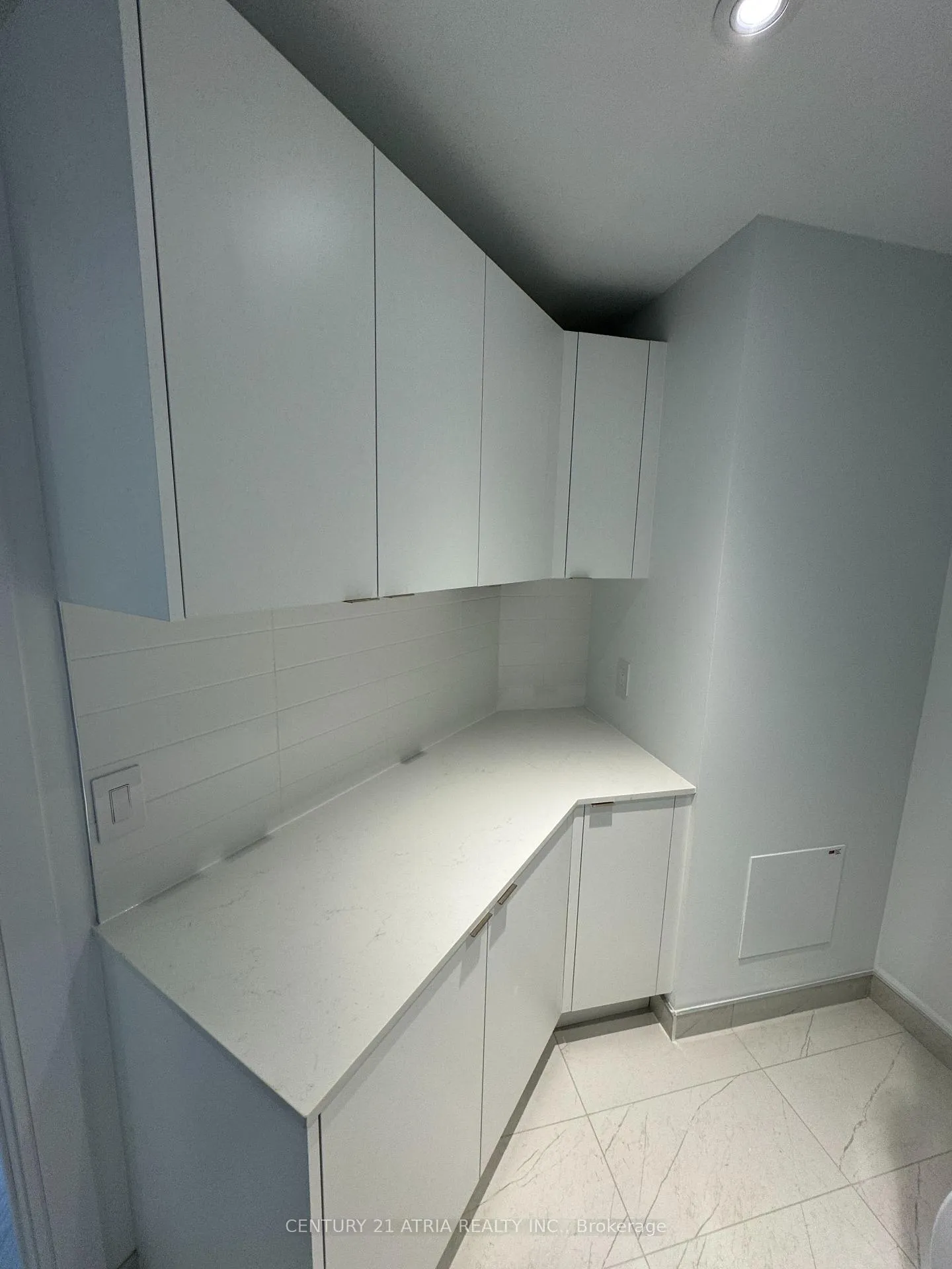 Photo 10 of Unit 1007, 155 Merchants' Wharf, Toronto, Waterfront Communities — HOMEH