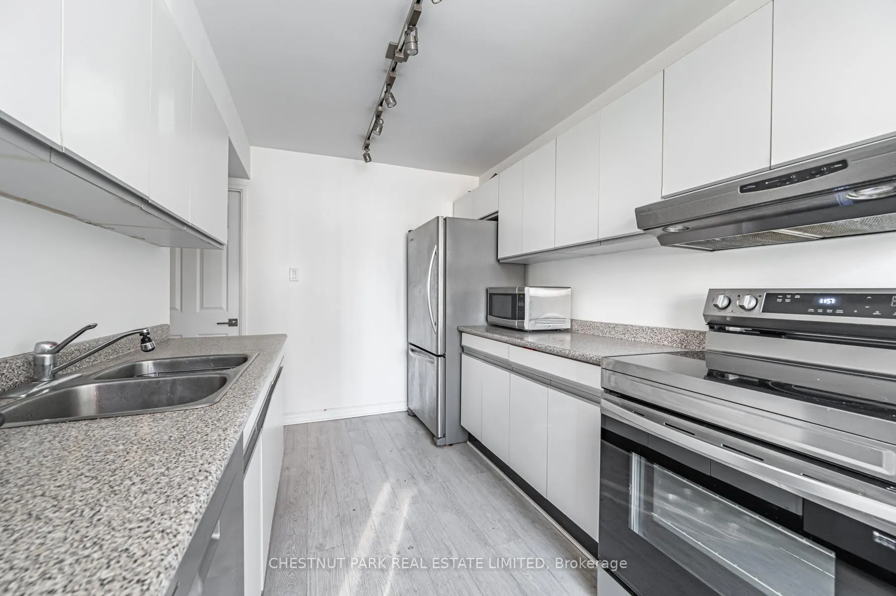 Photo 14 of Unit 701, 77 Carlton Street, Toronto, Church-Yonge Corridor — HOMEH