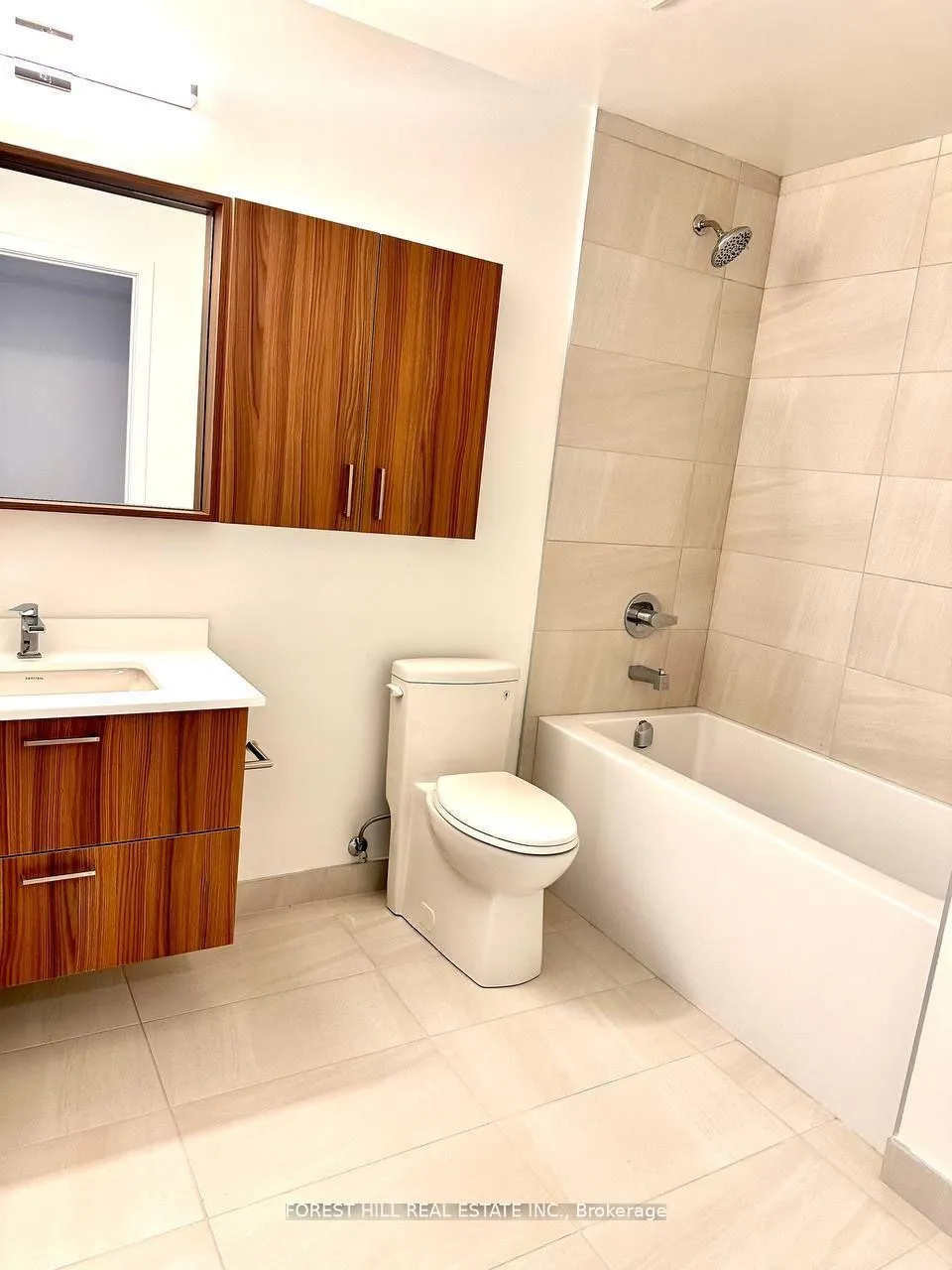 Photo 11 of Unit B1804, 50 Upper Mall Way, Vaughan, Brownridge — HOMEH