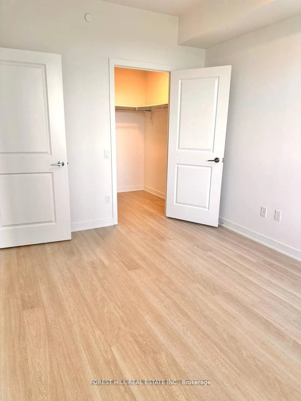 Photo 14 of Unit B1804, 50 Upper Mall Way, Vaughan, Brownridge — HOMEH