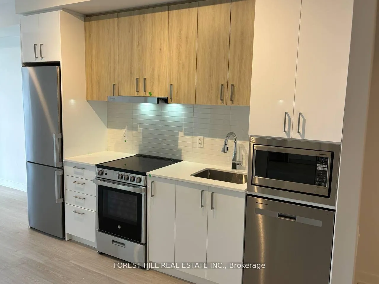 Photo 16 of Unit B1804, 50 Upper Mall Way, Vaughan, Brownridge — HOMEH