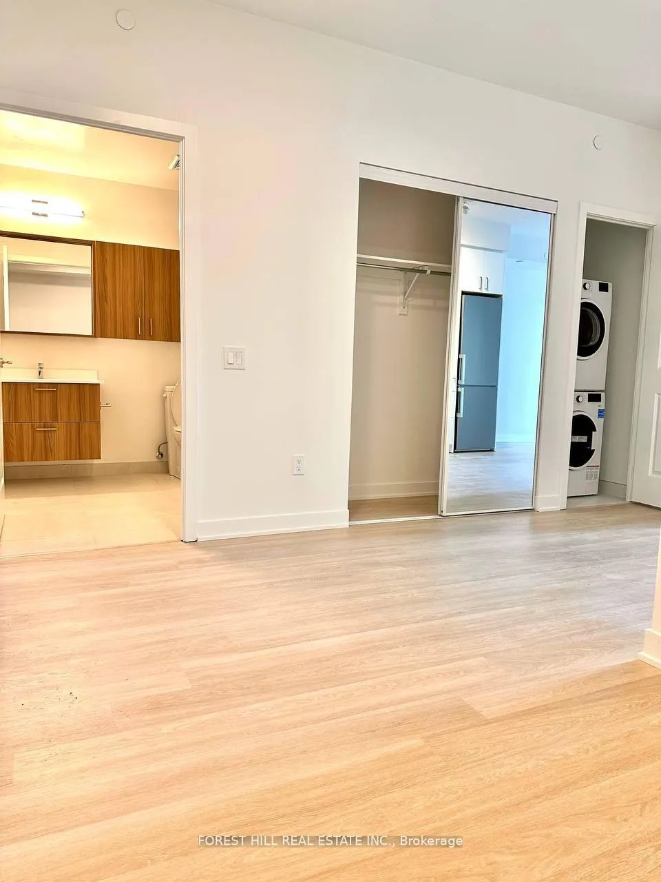 Photo 17 of Unit B1804, 50 Upper Mall Way, Vaughan, Brownridge — HOMEH