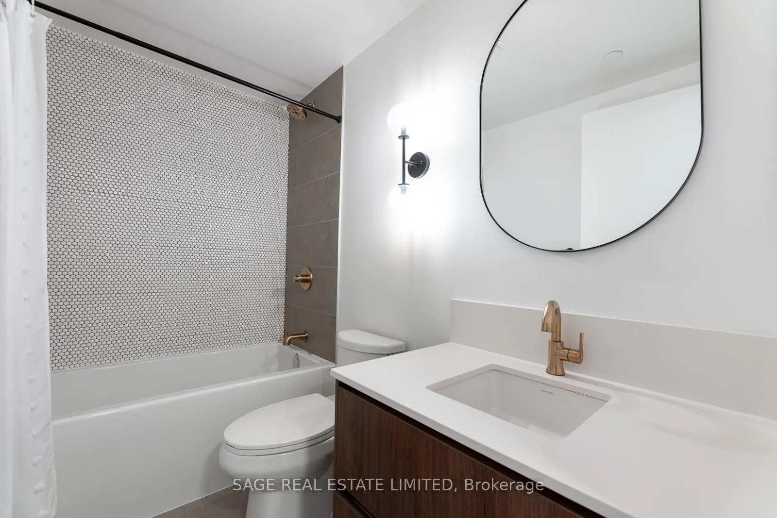 Photo 10 of Unit 407, 1285 Queen Street E, Toronto, Greenwood-Coxwell — HOMEH