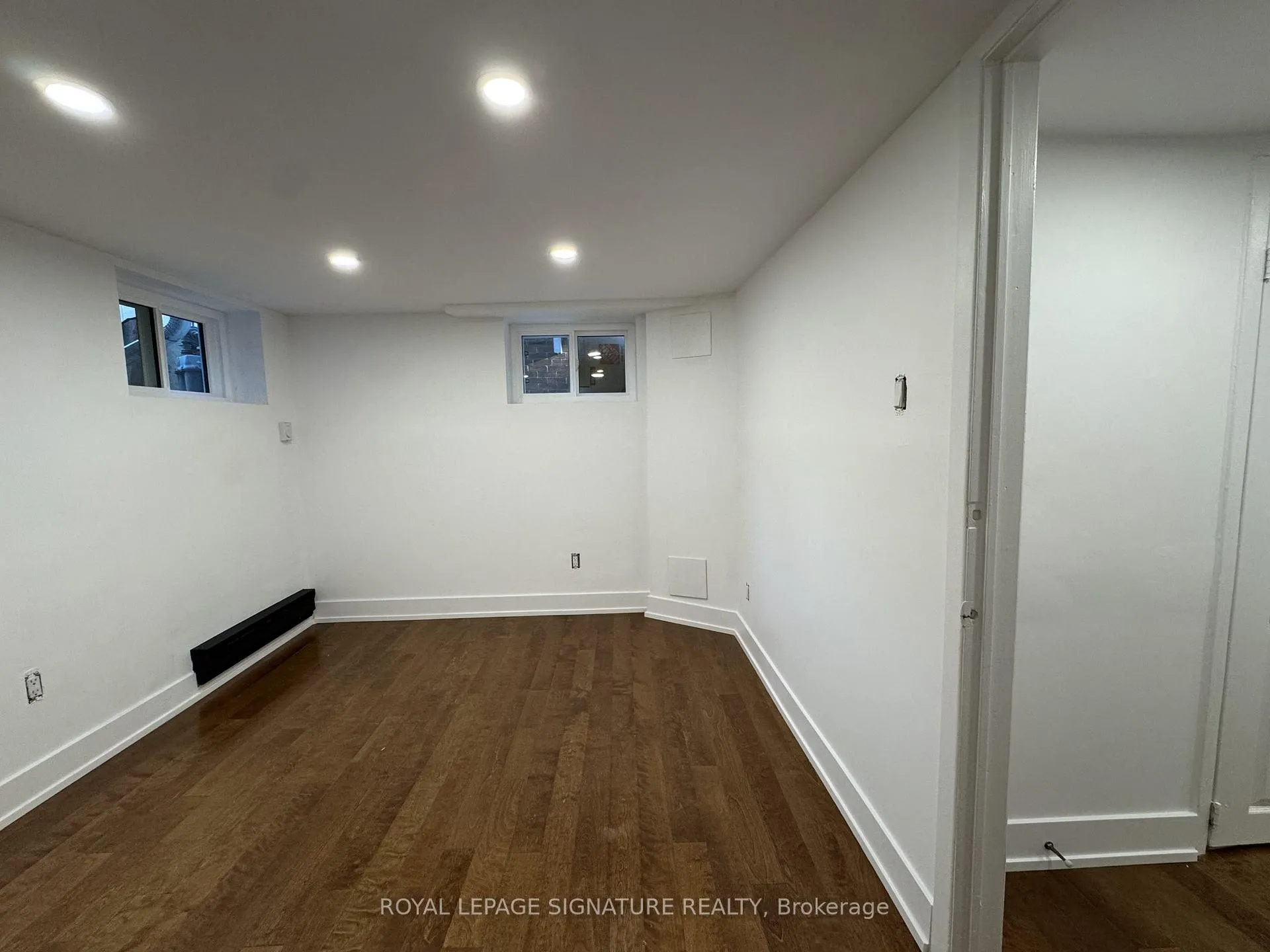Photo 13 of Unit Main & Lower, 25 Firstbrooke Road, Toronto, East End-Danforth — HOMEH
