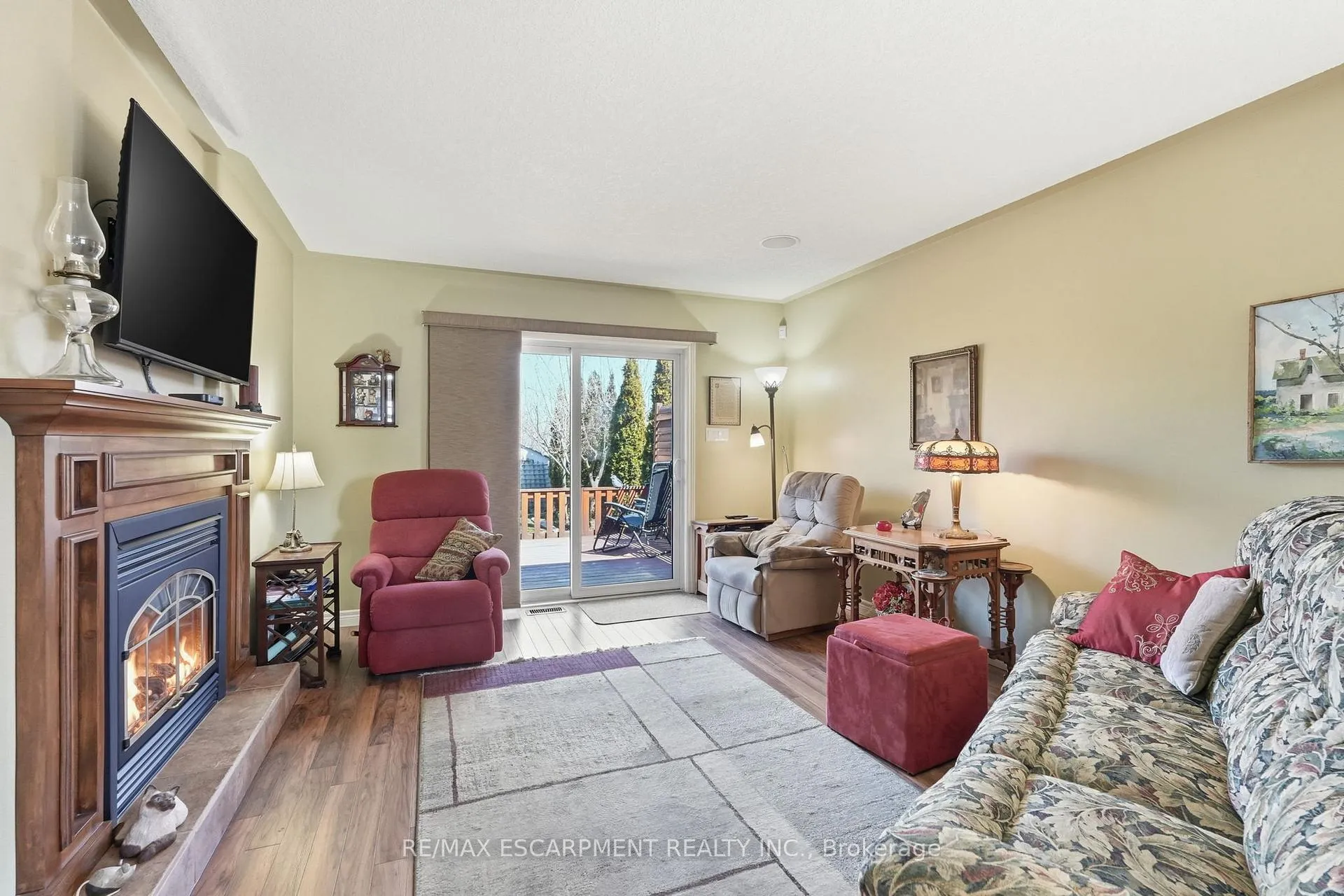 Photo 10 of 802 Main Street, Norfolk, Port Dover — HOMEH