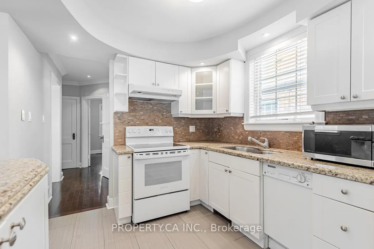 Photo 13 of Unit Upper, 26 Rednor Road, Toronto, East York — HOMEH