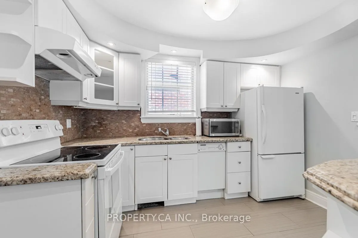 Photo 14 of Unit Upper, 26 Rednor Road, Toronto, East York — HOMEH
