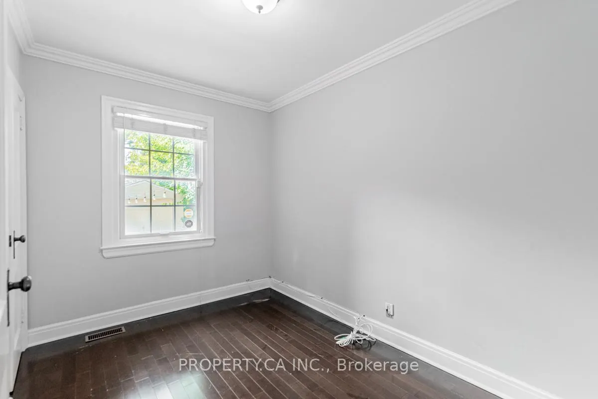 Photo 23 of Unit Upper, 26 Rednor Road, Toronto, East York — HOMEH