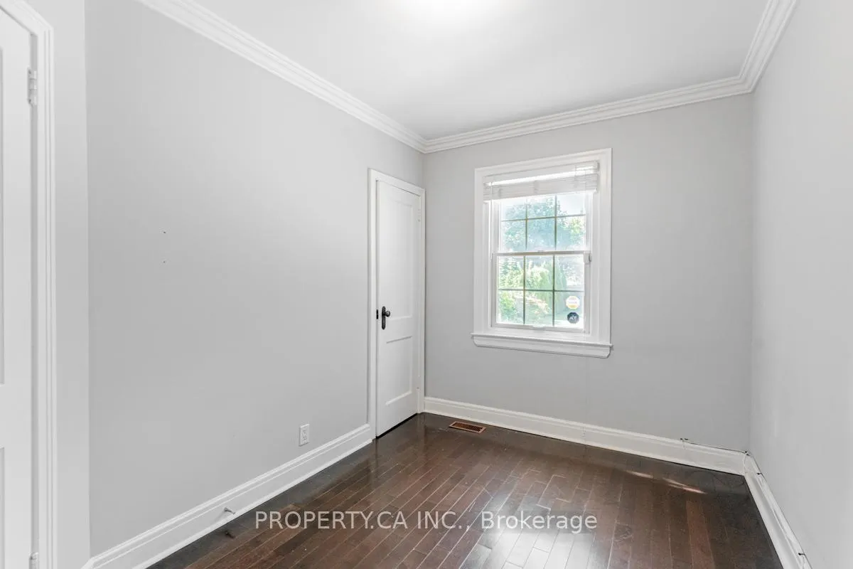 Photo 24 of Unit Upper, 26 Rednor Road, Toronto, East York — HOMEH
