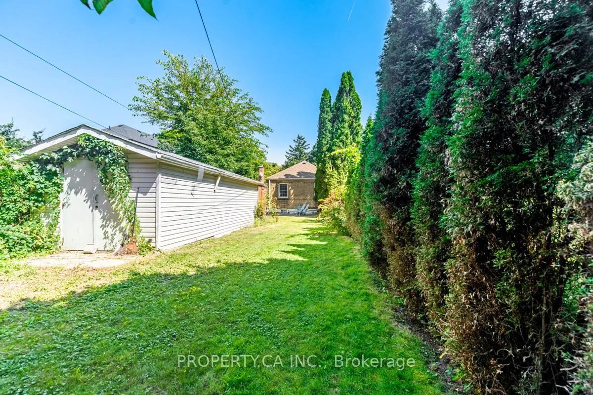 Photo 29 of Unit Upper, 26 Rednor Road, Toronto, East York — HOMEH