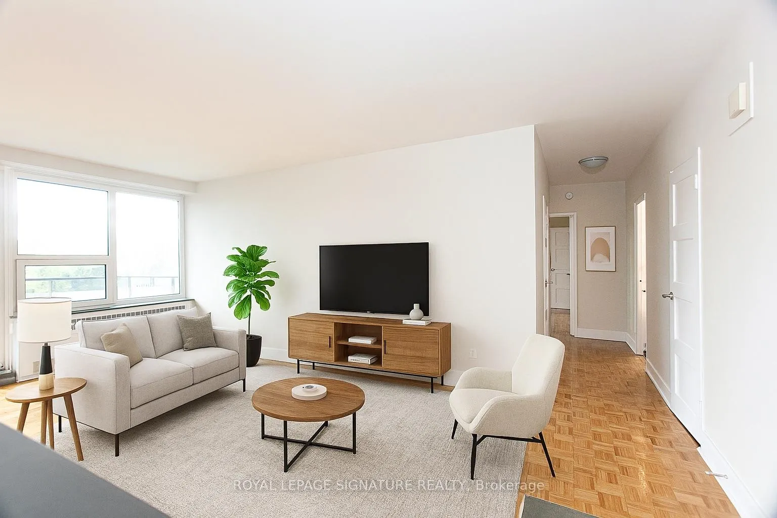 Front of Unit 509, 10 Shallmar Boulevard