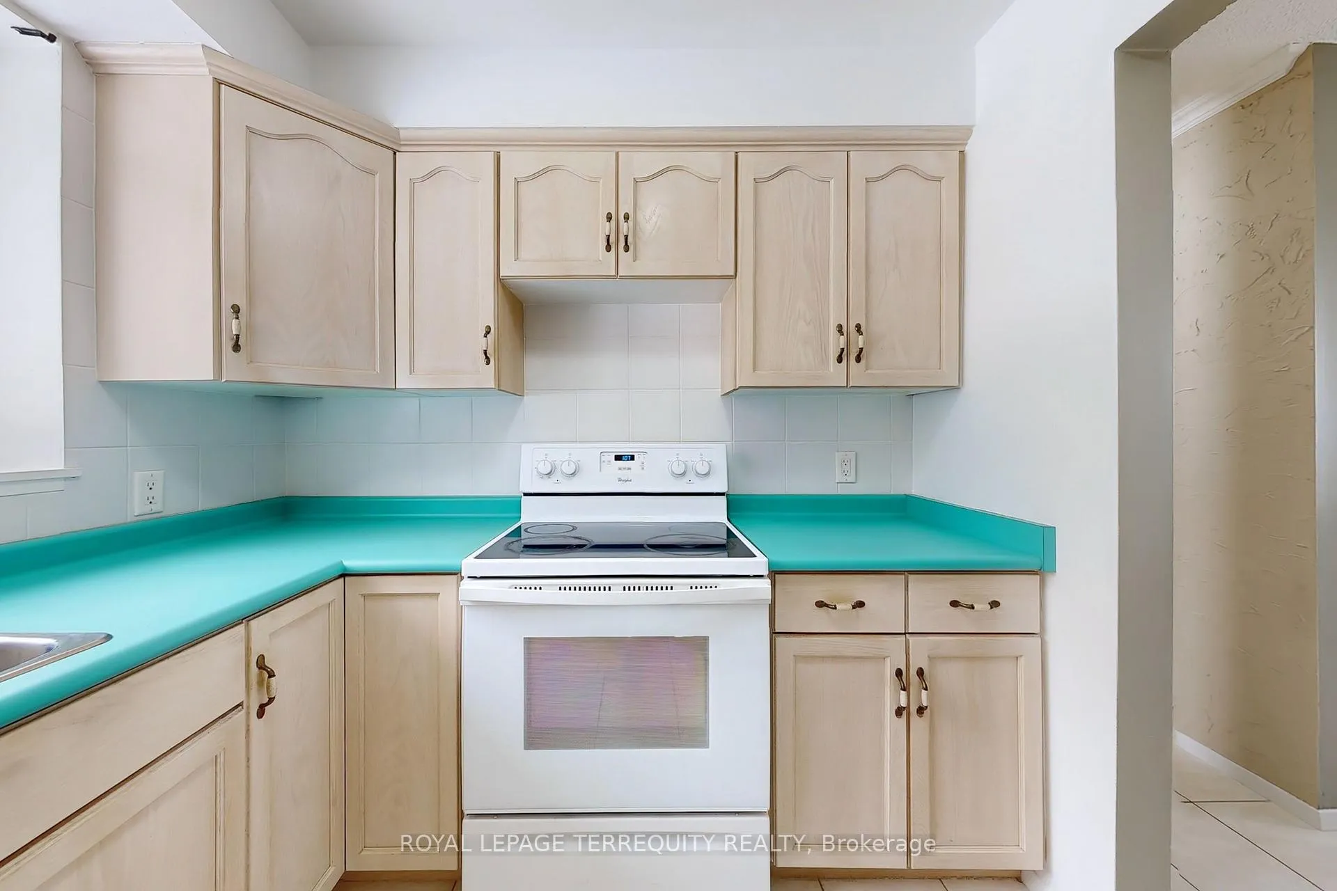 Photo 12 of Unit G, 16 Bond Street, Hamilton, Dundas — HOMEH