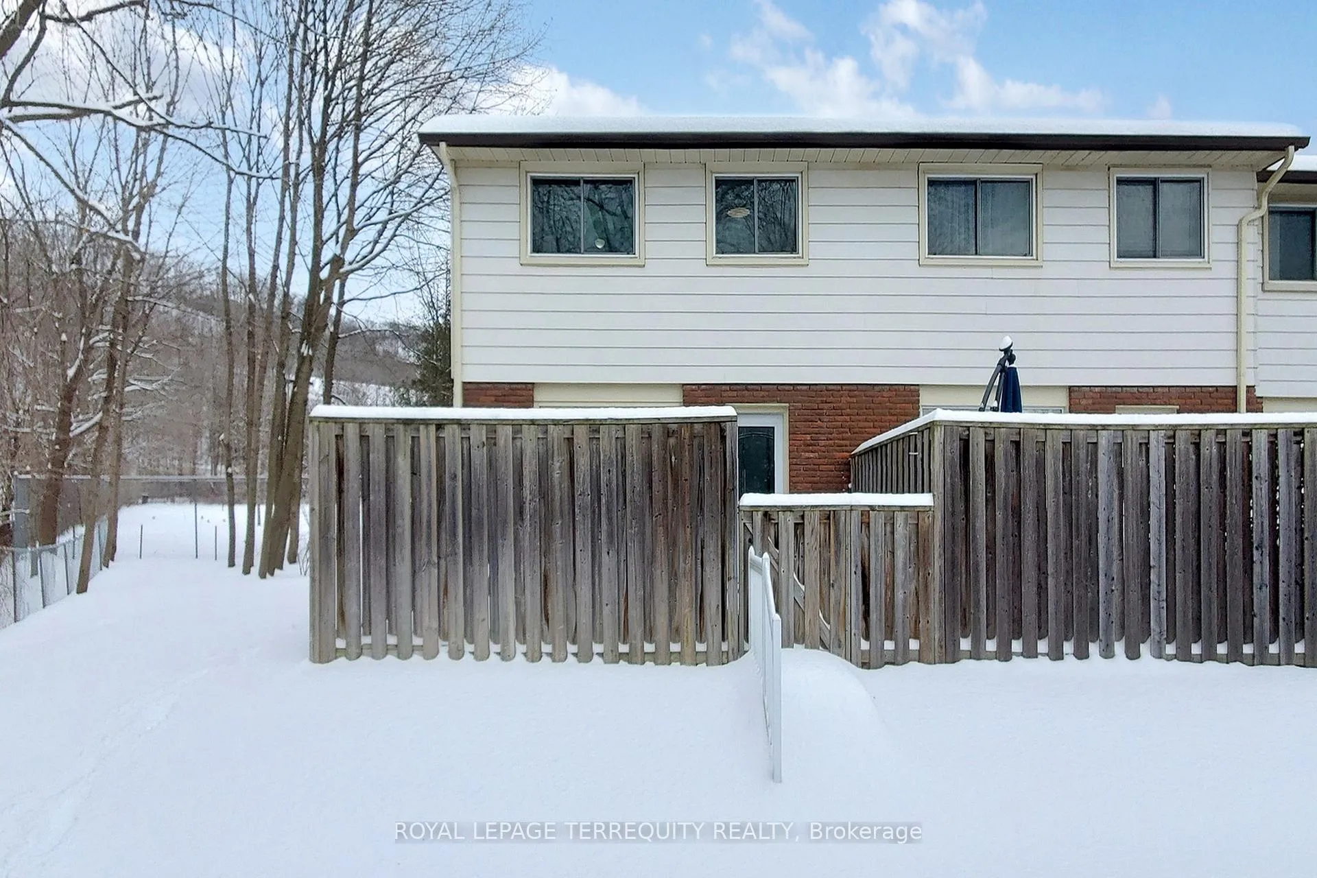 Photo 28 of Unit G, 16 Bond Street, Hamilton, Dundas — HOMEH