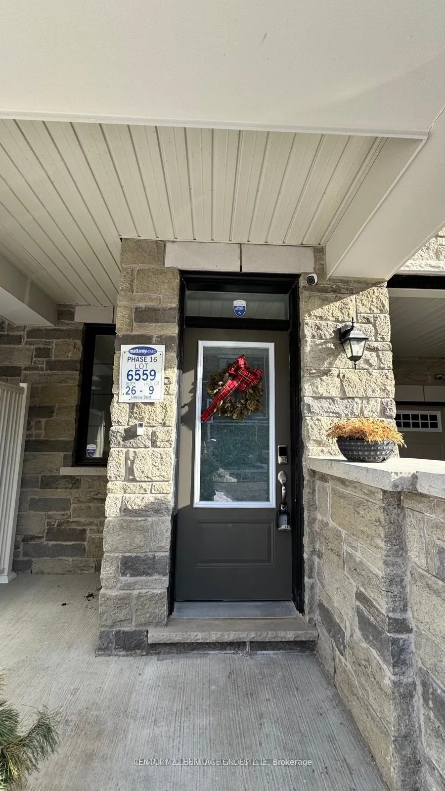 Photo 2 of 5 Melmar Street, Brampton, Northwest Brampton — HOMEH