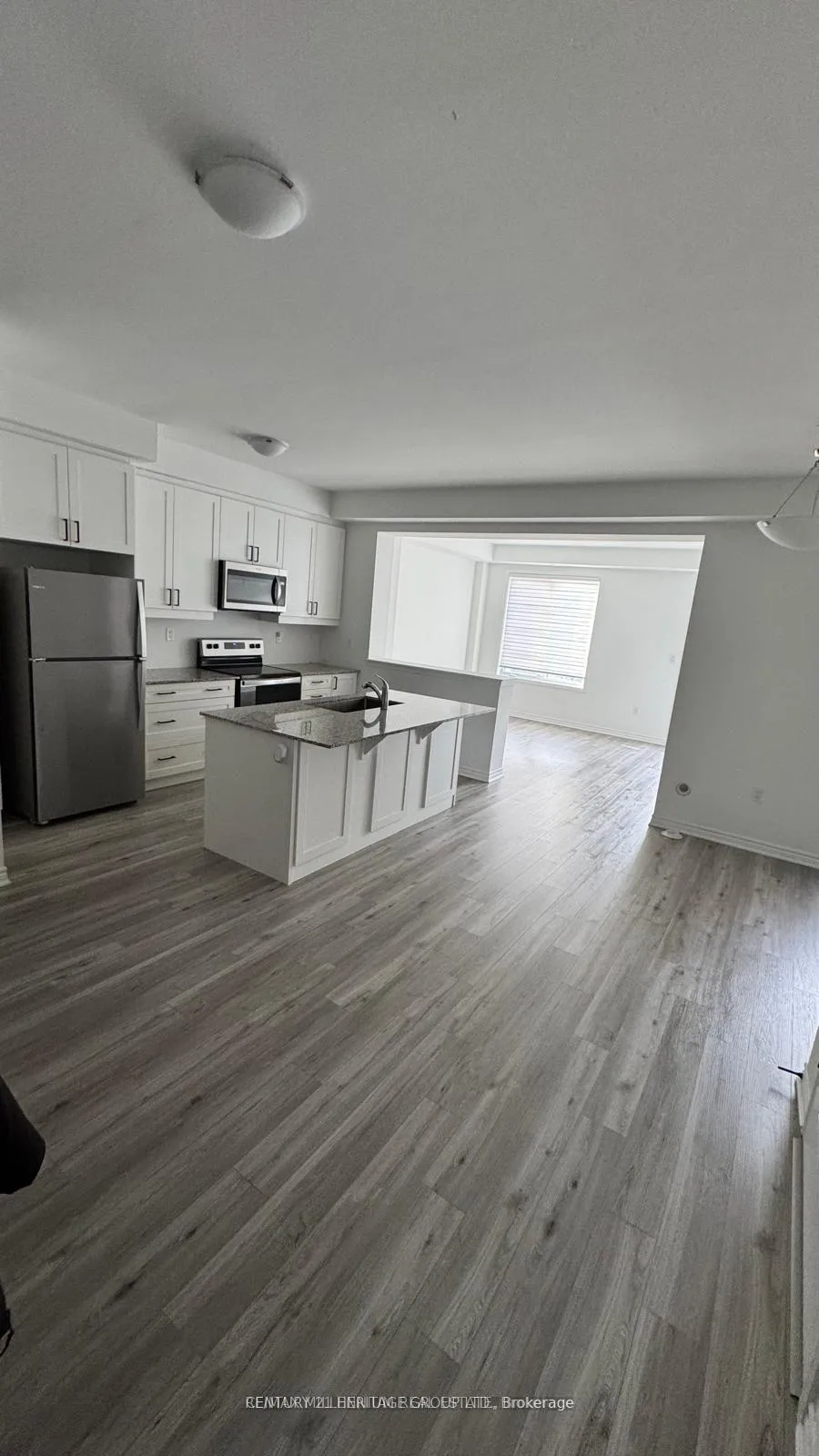 Photo 4 of 5 Melmar Street, Brampton, Northwest Brampton — HOMEH