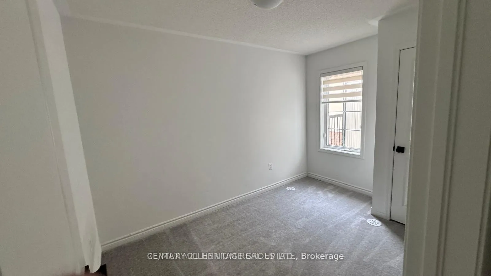 Photo 11 of 5 Melmar Street, Brampton, Northwest Brampton — HOMEH