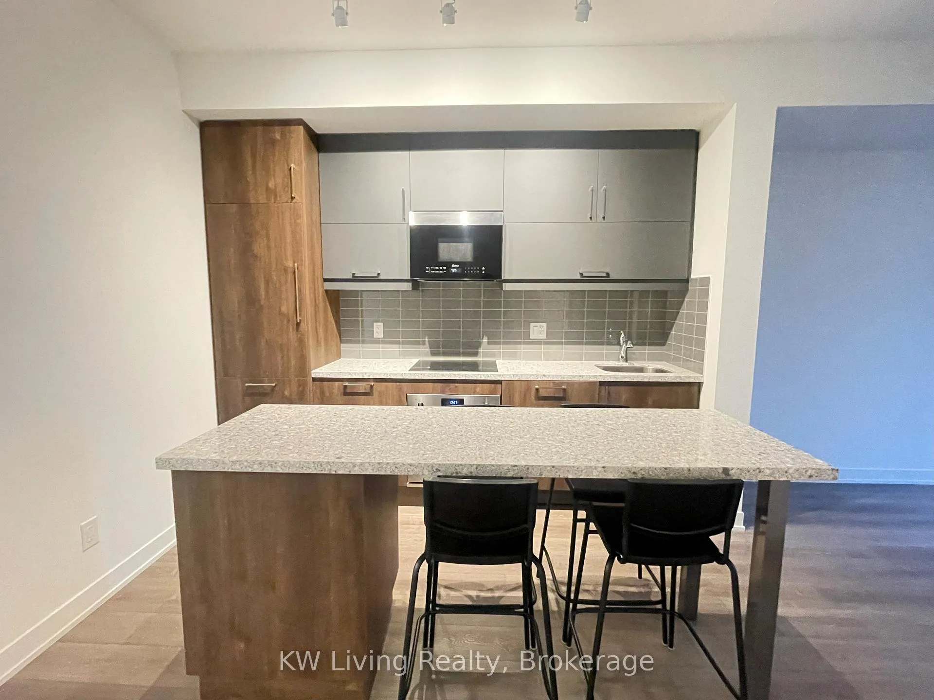Photo 4 of Unit 1206, 8119 Birchmount Road, Markham, Unionville — HOMEH