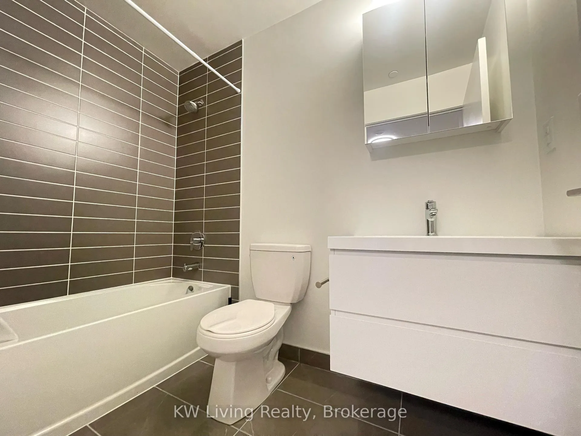 Photo 8 of Unit 1206, 8119 Birchmount Road, Markham, Unionville — HOMEH