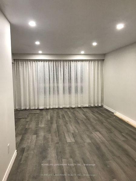 Photo 3 of 478 Leacock Drive, Barrie, Letitia Heights — HOMEH