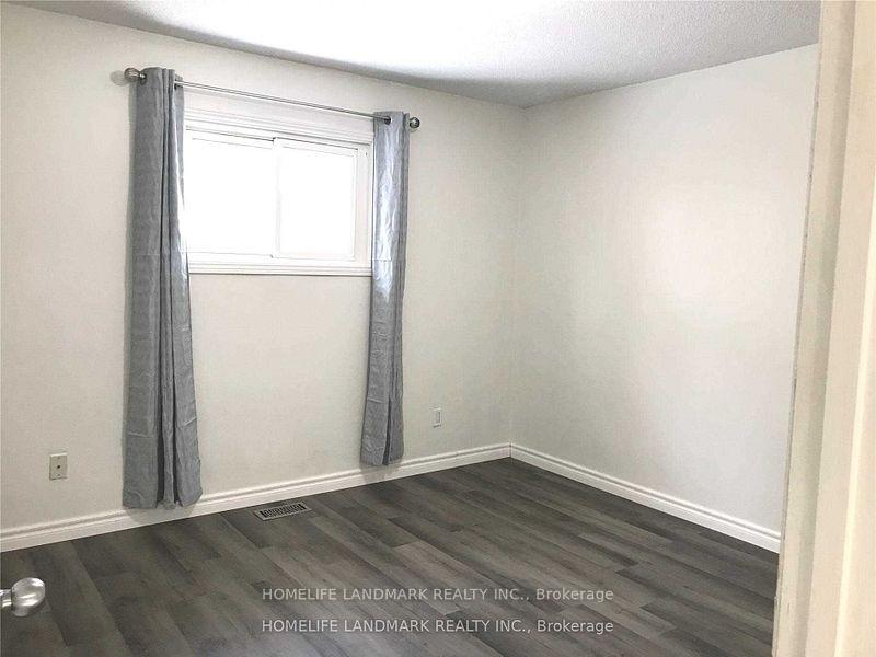 Photo 14 of 478 Leacock Drive, Barrie, Letitia Heights — HOMEH