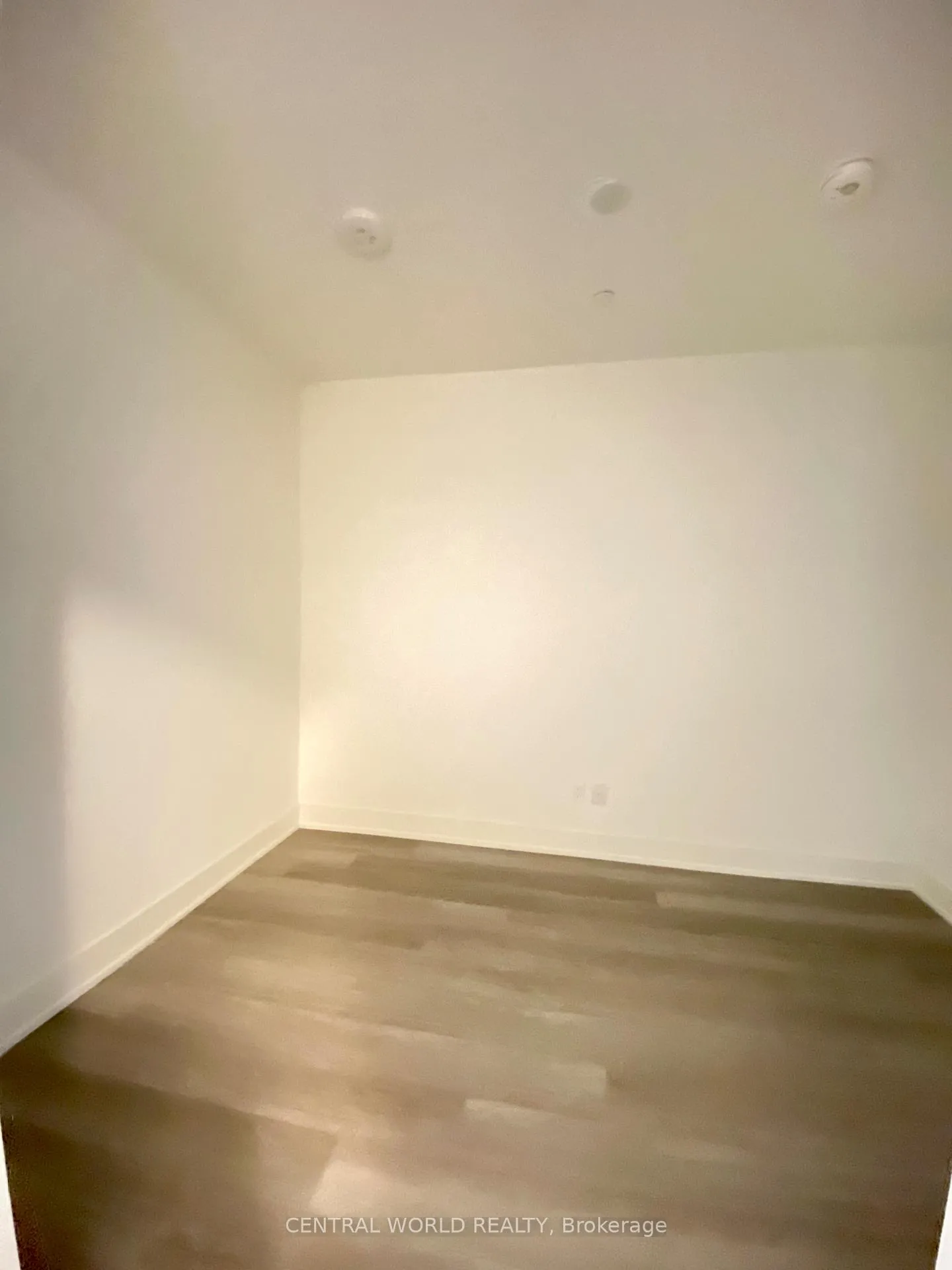 Photo 7 of Unit 610, 38 Andre De Grasse Street, Markham, Unionville — HOMEH