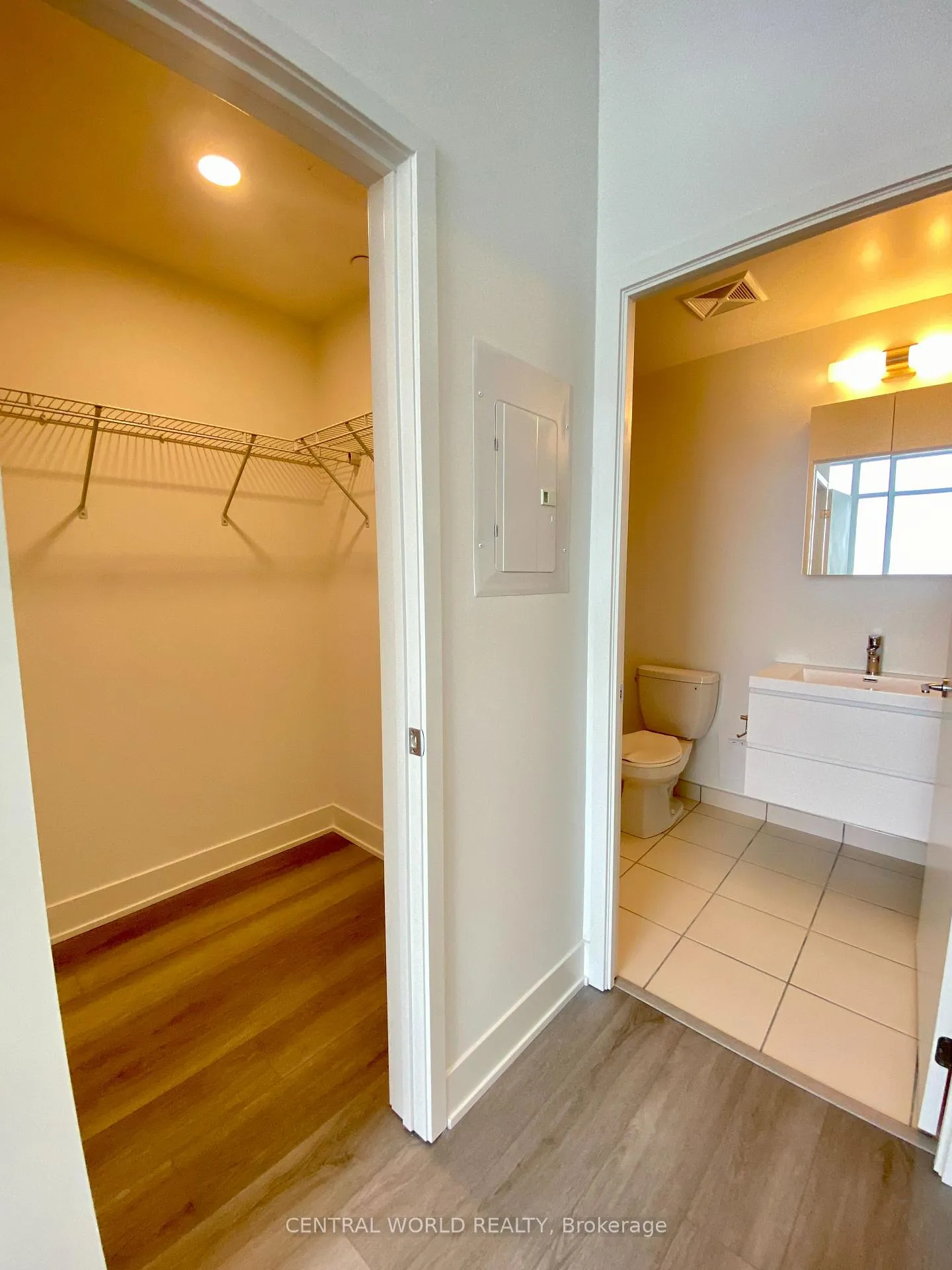 Photo 9 of Unit 610, 38 Andre De Grasse Street, Markham, Unionville — HOMEH