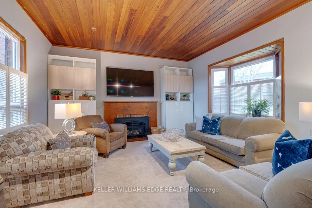 Photo 10 of 24 Bentley Place, Hamilton, Gilbert — HOMEH