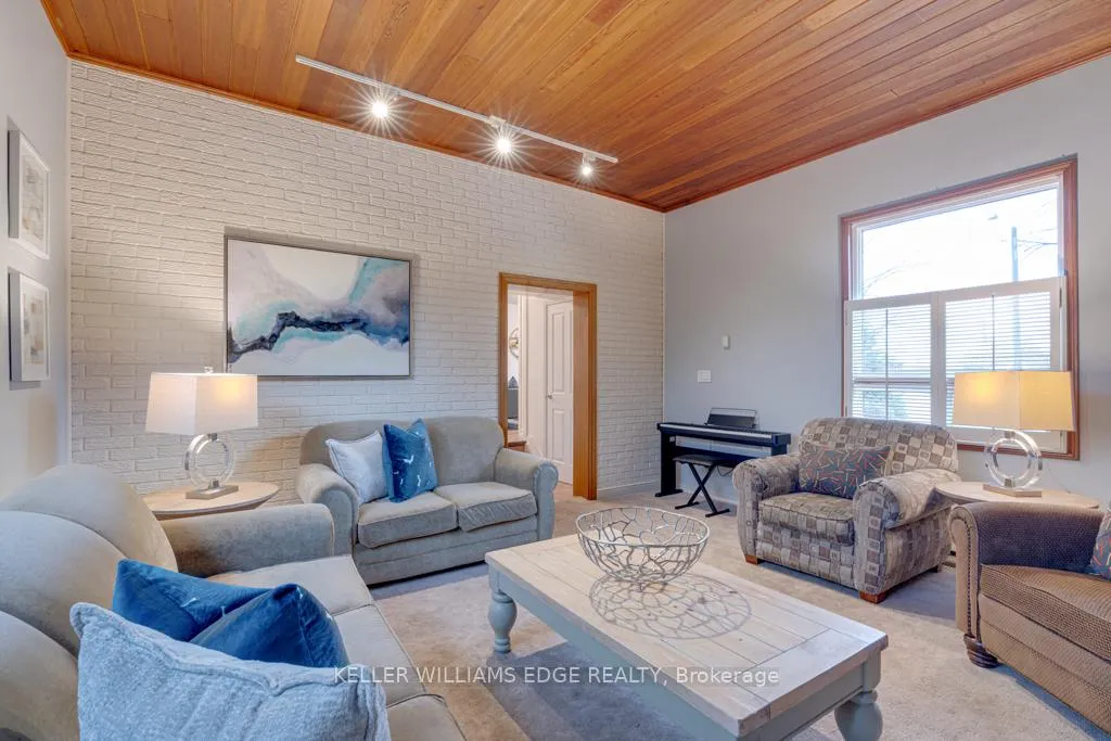 Photo 13 of 24 Bentley Place, Hamilton, Gilbert — HOMEH