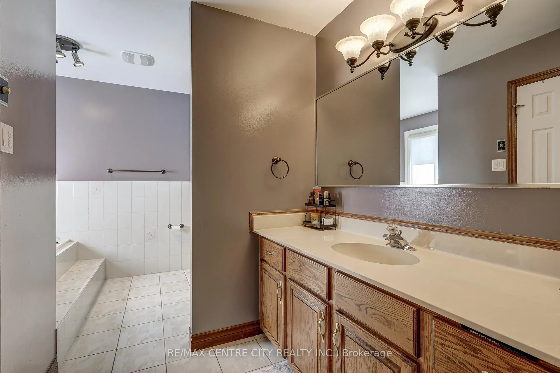 Photo 30 of 39876 Shady Lane Crescent, Southwold, Talbotville — HOMEH
