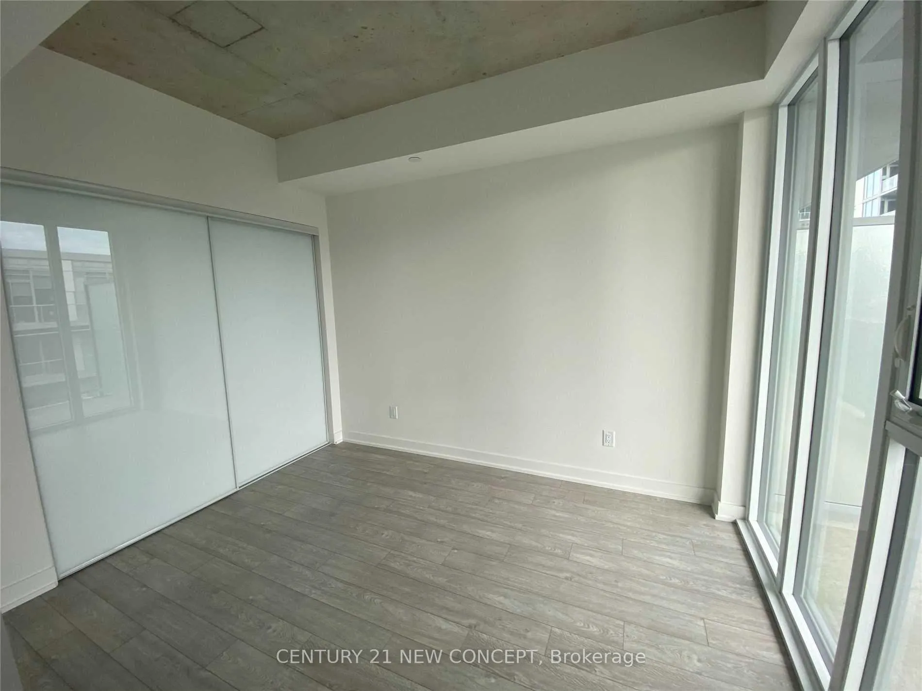 Photo 4 of Unit 913, 30 Baseball Place, Toronto, South Riverdale — HOMEH
