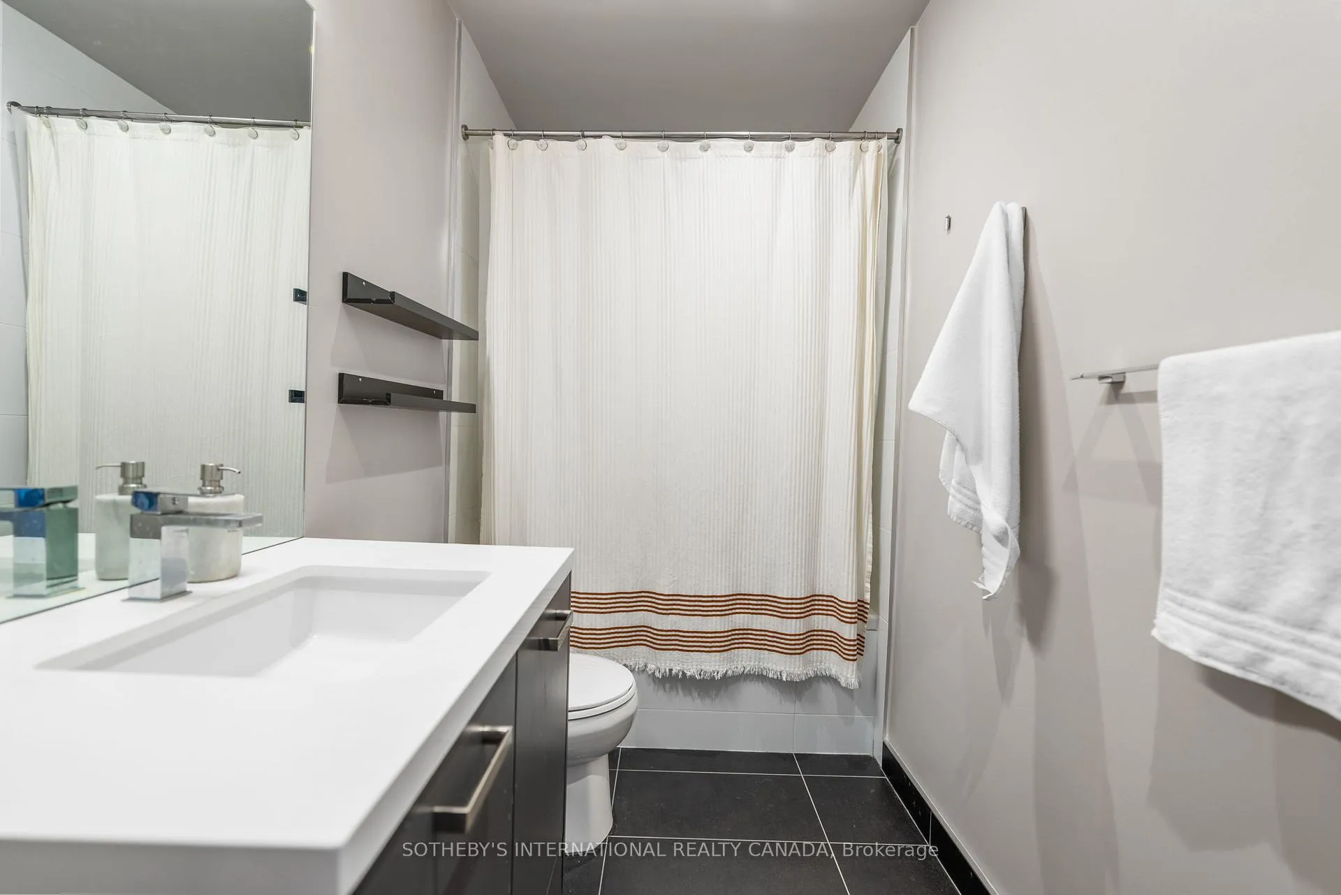 Photo 10 of Unit PH06, 608 Richmond Street W, Toronto, Waterfront Communities — HOMEH