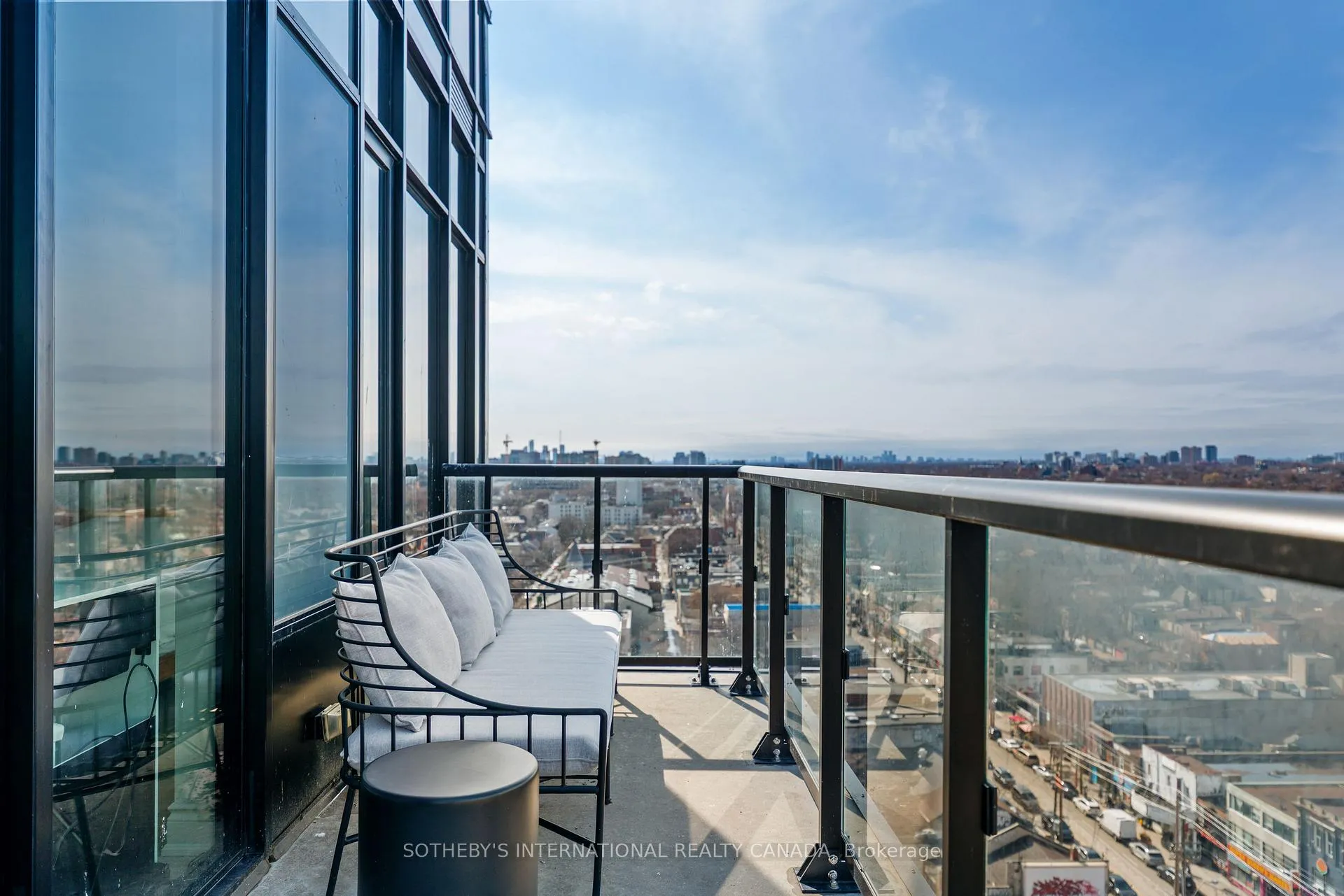 Photo 37 of Unit PH06, 608 Richmond Street W, Toronto, Waterfront Communities — HOMEH