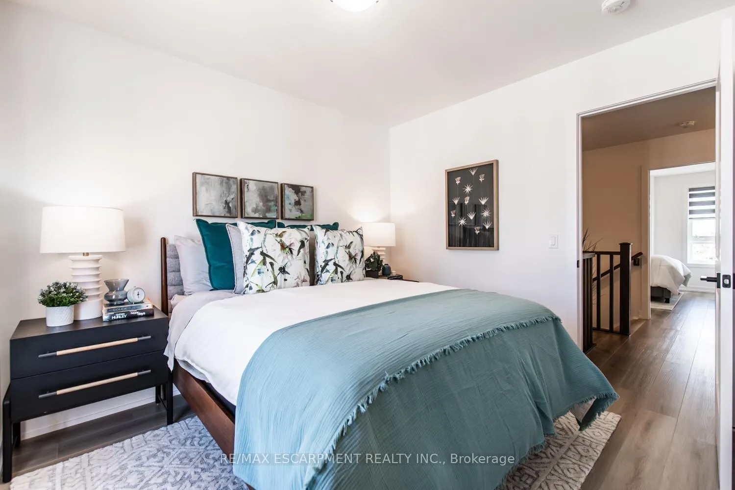 Photo 15 of 265 Burke Street, Hamilton, Waterdown — HOMEH