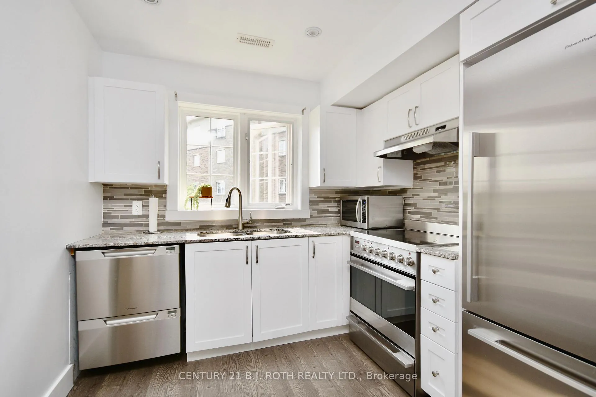 Photo 4 of Unit 6, 51 Ferndale Drive, Barrie, Ardagh — HOMEH