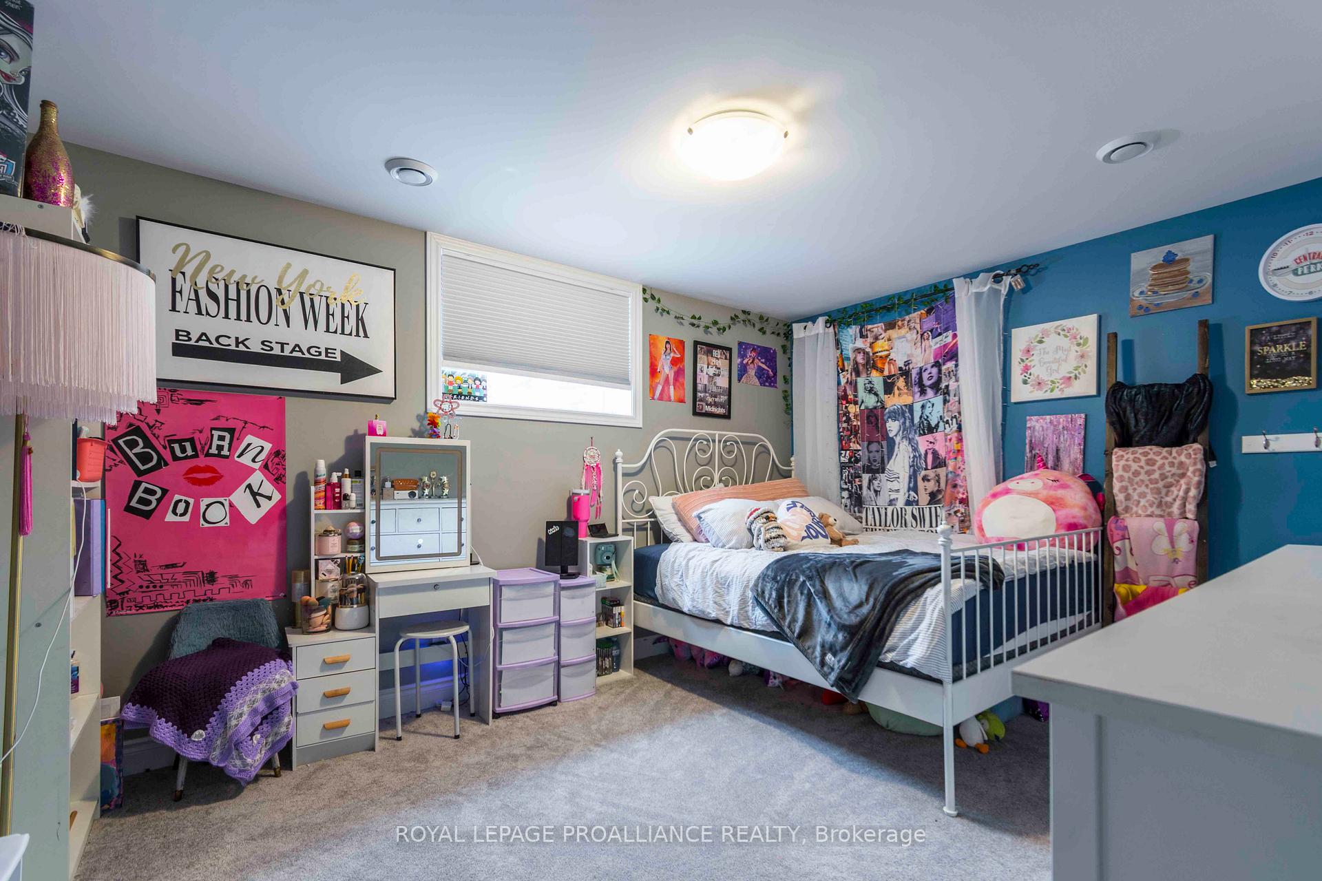 Photo 24 of 38 Deacon Place, Belleville, Belleville Ward — HOMEH