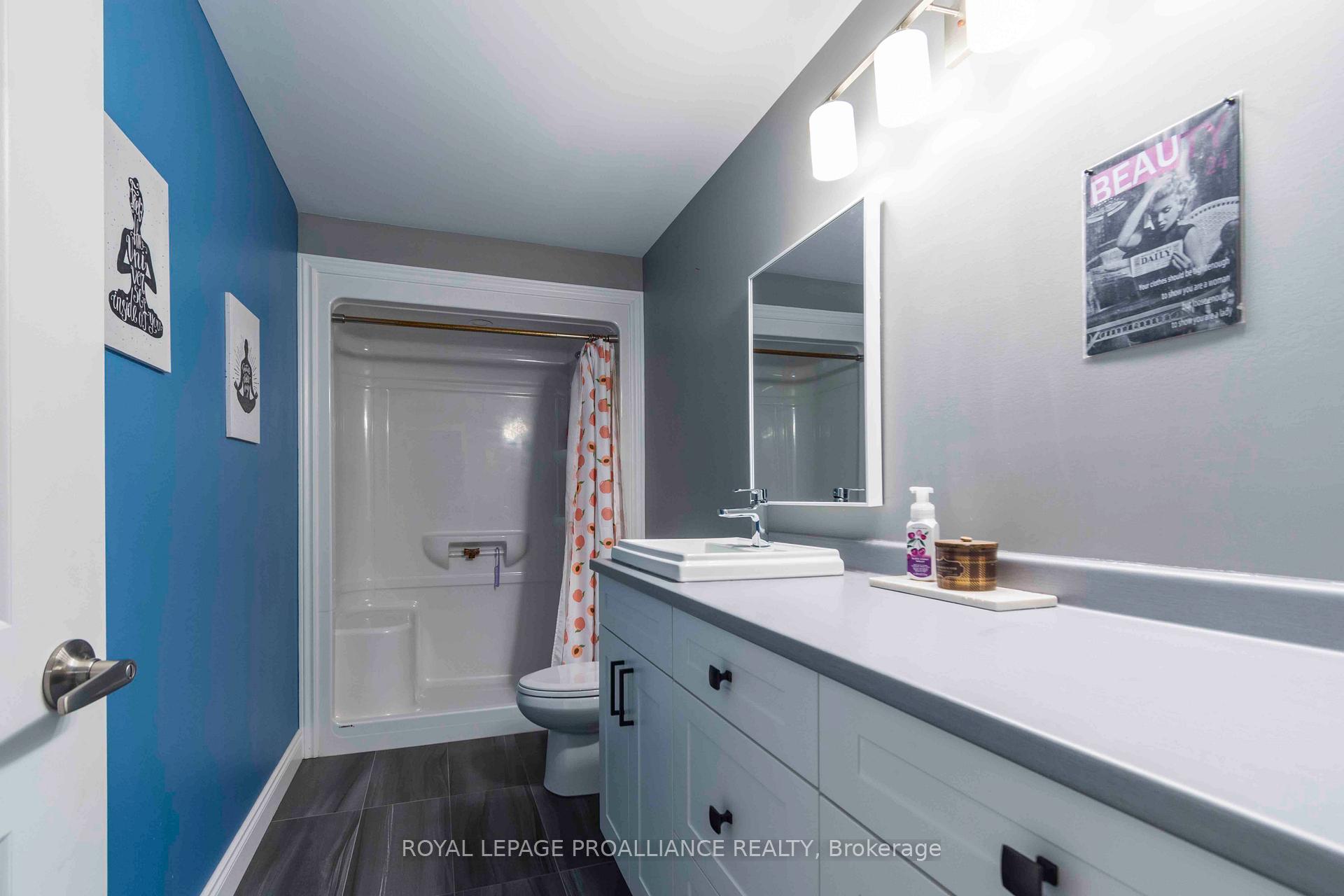 Photo 27 of 38 Deacon Place, Belleville, Belleville Ward — HOMEH