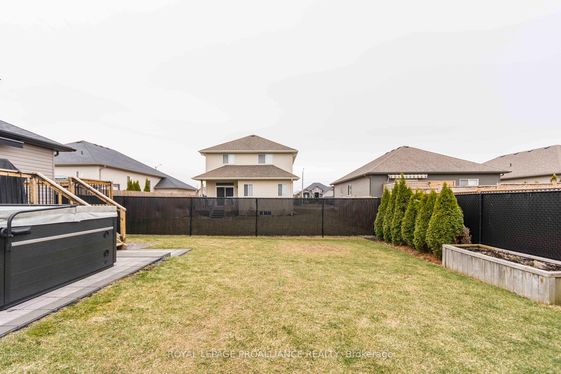 Photo 30 of 38 Deacon Place, Belleville, Belleville Ward — HOMEH