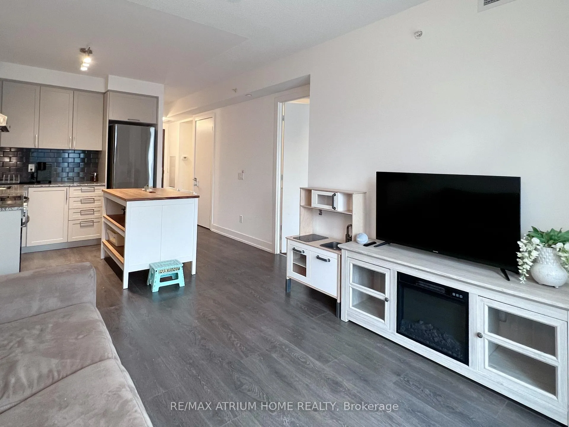 Photo 13 of Unit 609W, 268 Buchanan Drive, Markham, Unionville — HOMEH