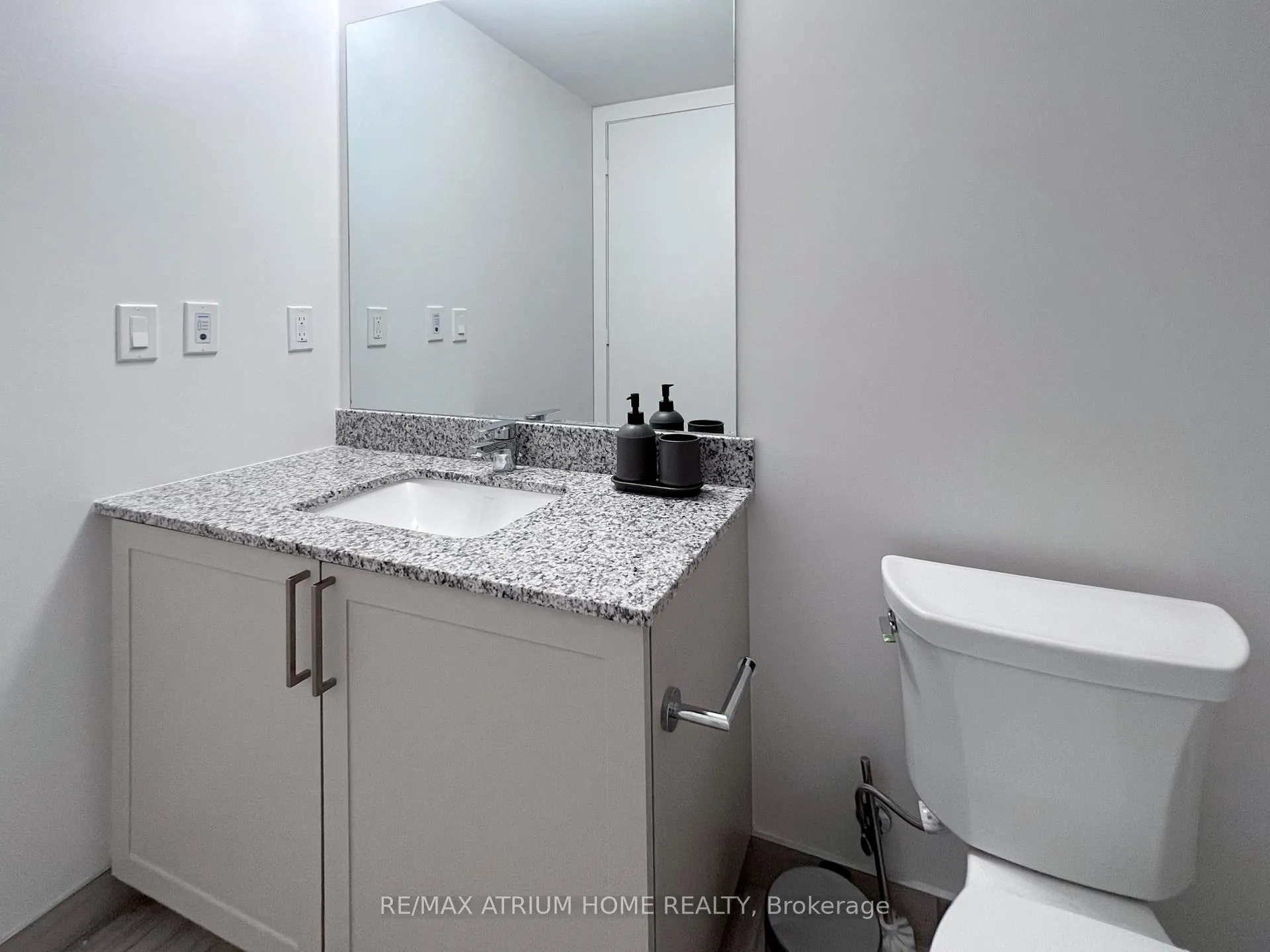 Photo 19 of Unit 609W, 268 Buchanan Drive, Markham, Unionville — HOMEH