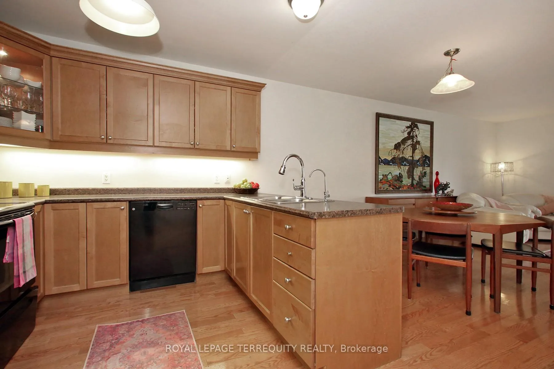 Photo 12 of Unit 69, 123 Village Crescent, Peterborough, Otonabee Ward 1 — HOMEH
