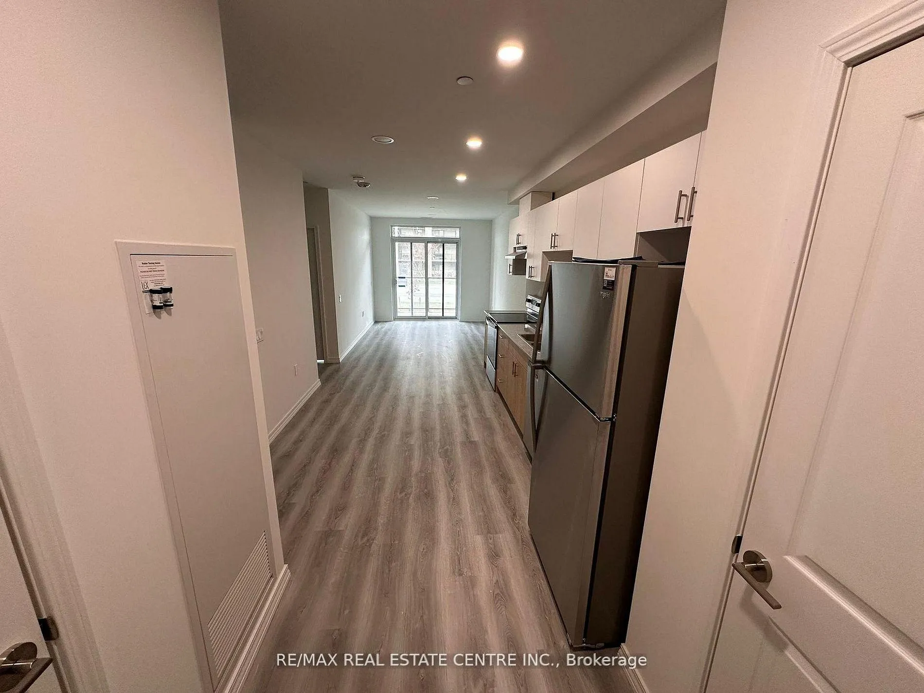 Photo 9 of Unit 101, 181 Elmira Road, Guelph, Willow West/Sugarbush/West Acres — HOMEH
