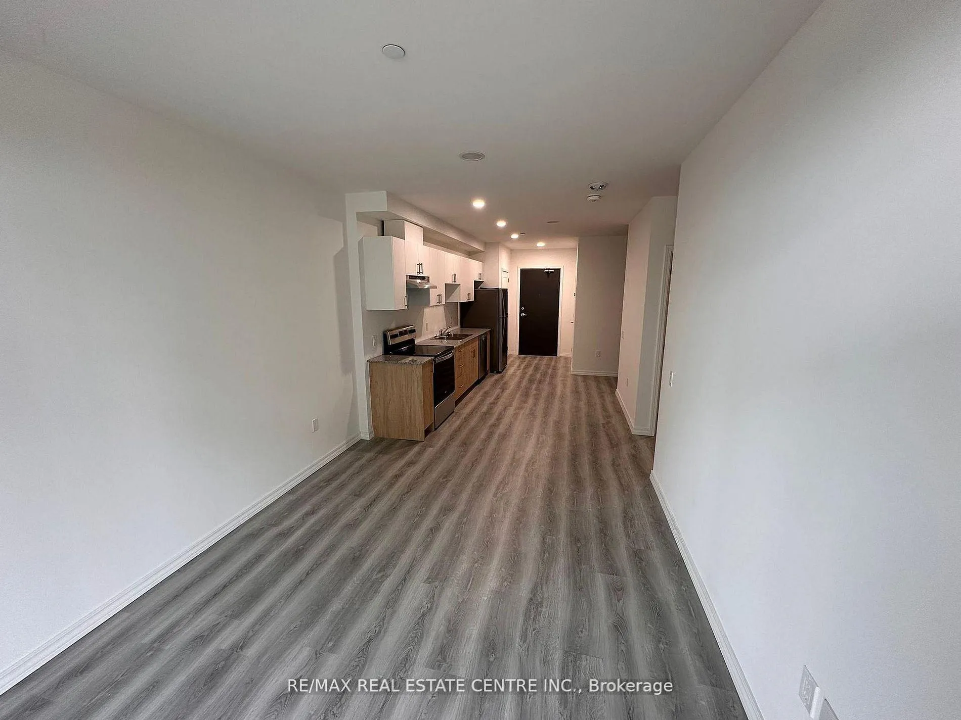 Photo 14 of Unit 101, 181 Elmira Road, Guelph, Willow West/Sugarbush/West Acres — HOMEH