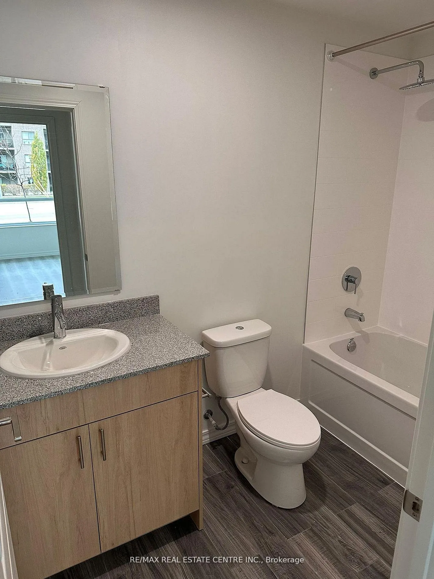 Photo 17 of Unit 101, 181 Elmira Road, Guelph, Willow West/Sugarbush/West Acres — HOMEH