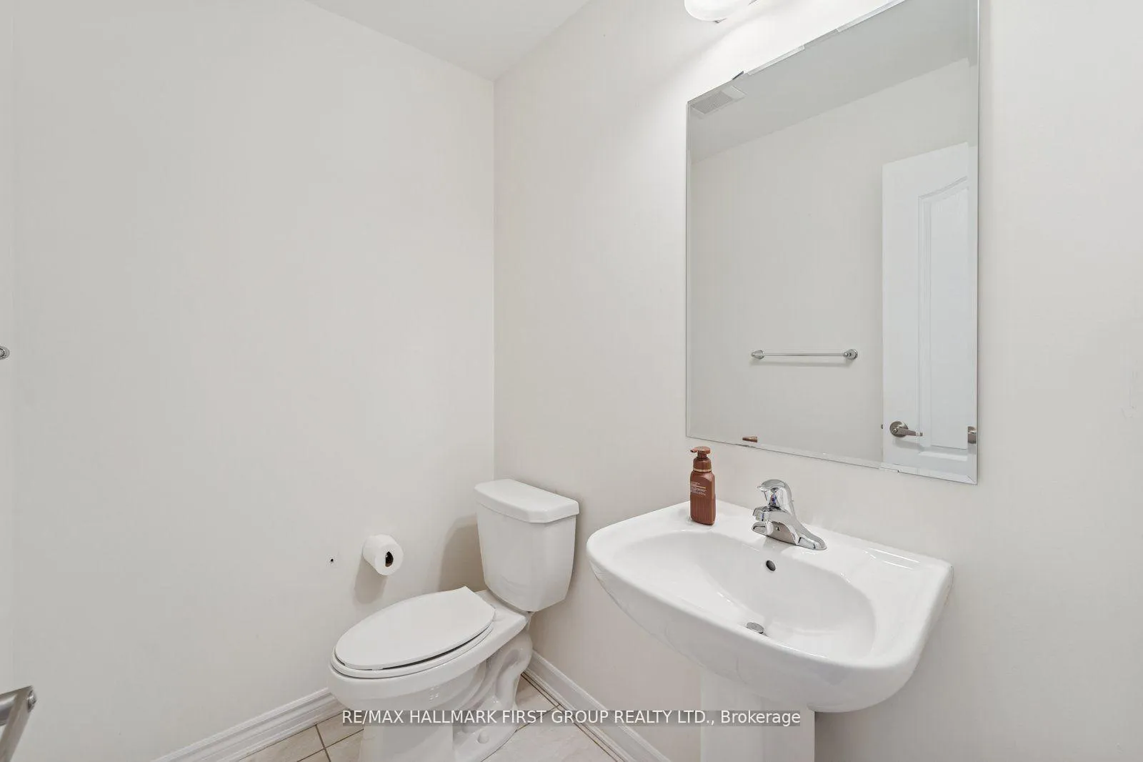 Photo 11 of 2442 Fall Harvest Crescent, Pickering, Rural Pickering — HOMEH