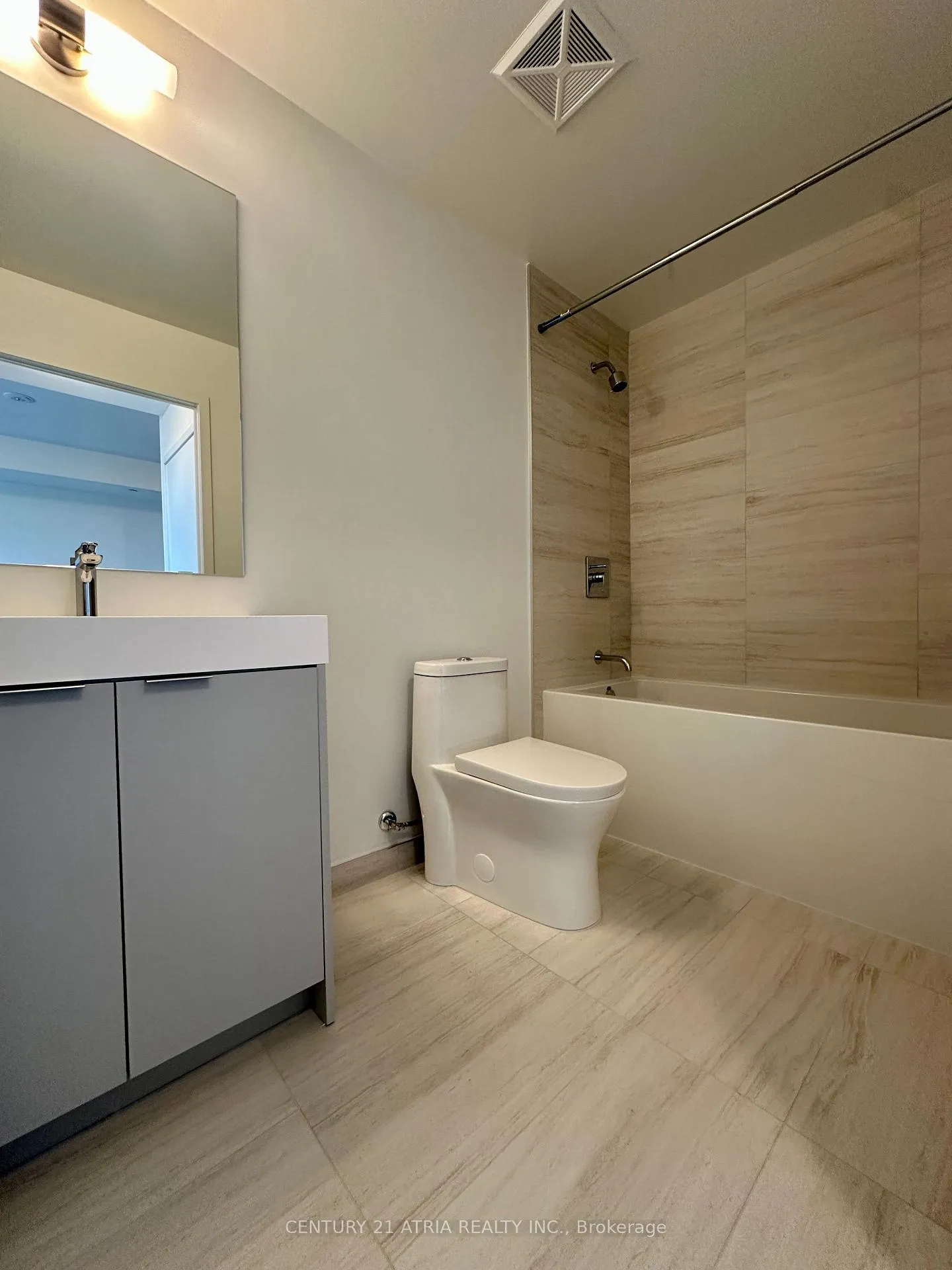 Photo 9 of Unit 1008, 474 Caldari Road, Vaughan, Concord — HOMEH