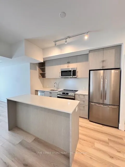 Photo 2 of Unit 202, 8 Manor Road W, Toronto, Yonge-Eglinton — HOMEH