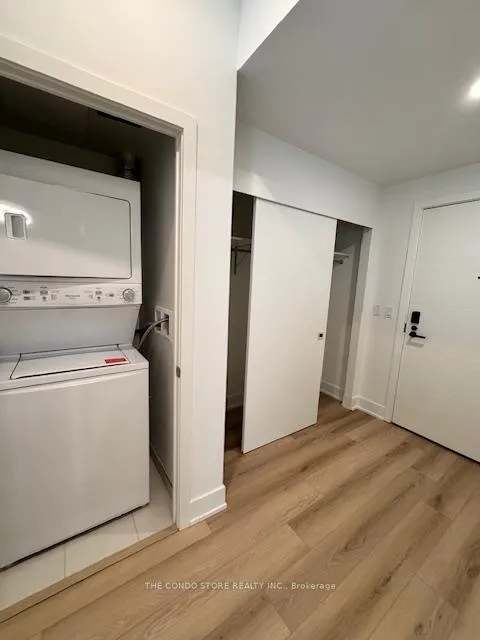 Photo 12 of Unit 202, 8 Manor Road W, Toronto, Yonge-Eglinton — HOMEH