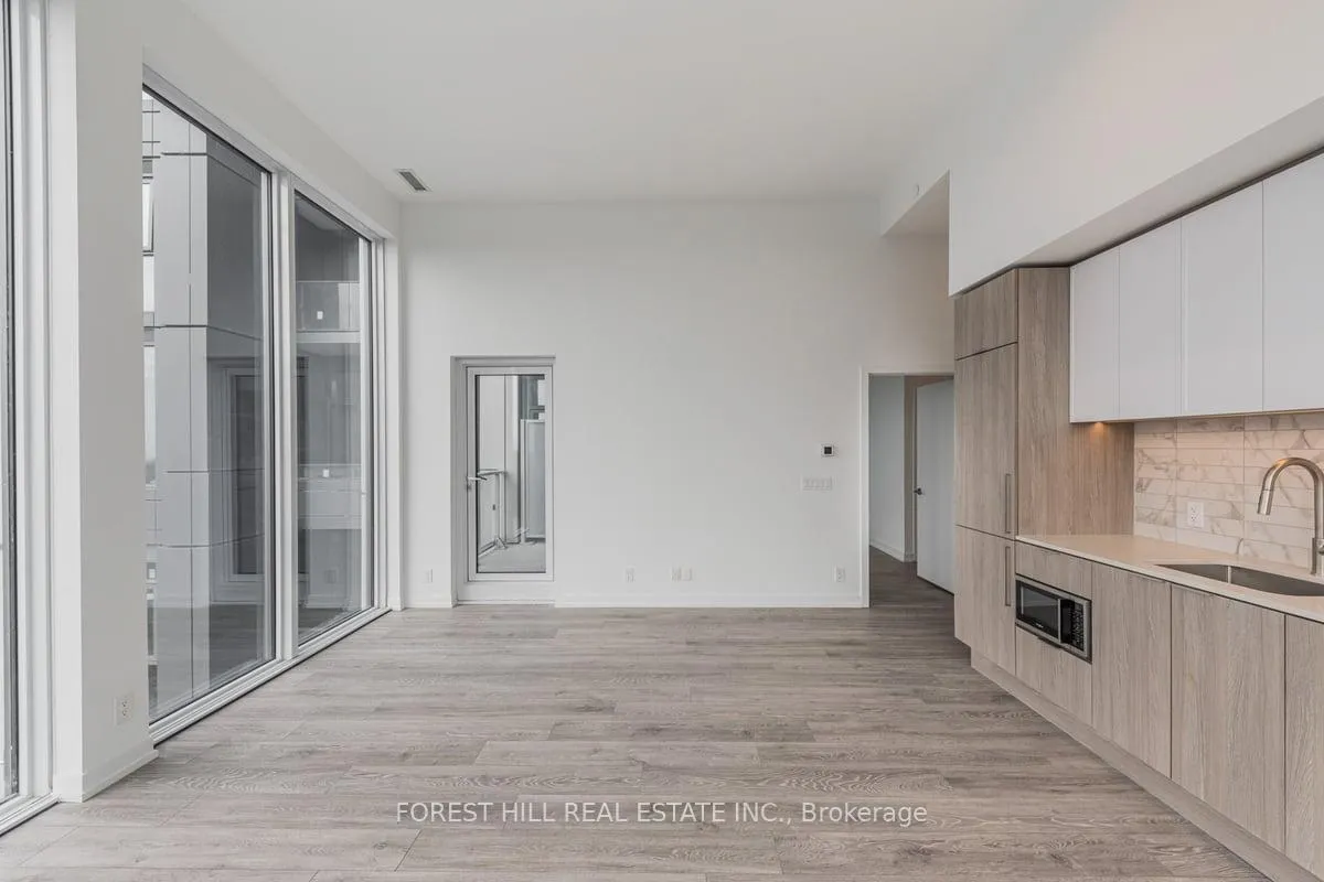 Photo 5 of Unit 1018, 2020 Bathurst Street, Toronto, Humewood-Cedarvale — HOMEH