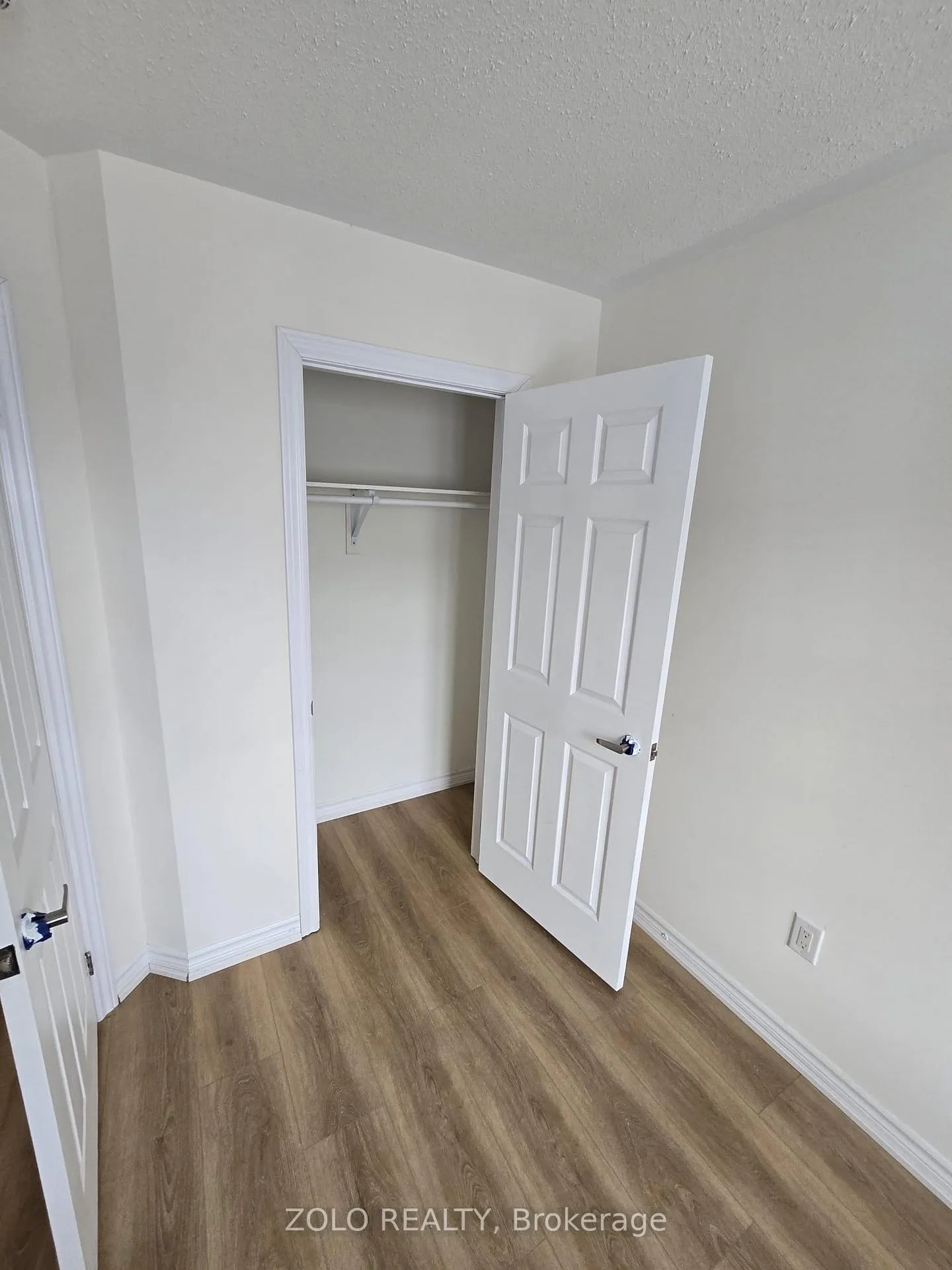 Photo 3 of 12 Agava Street, Brampton, Northwest Brampton — HOMEH