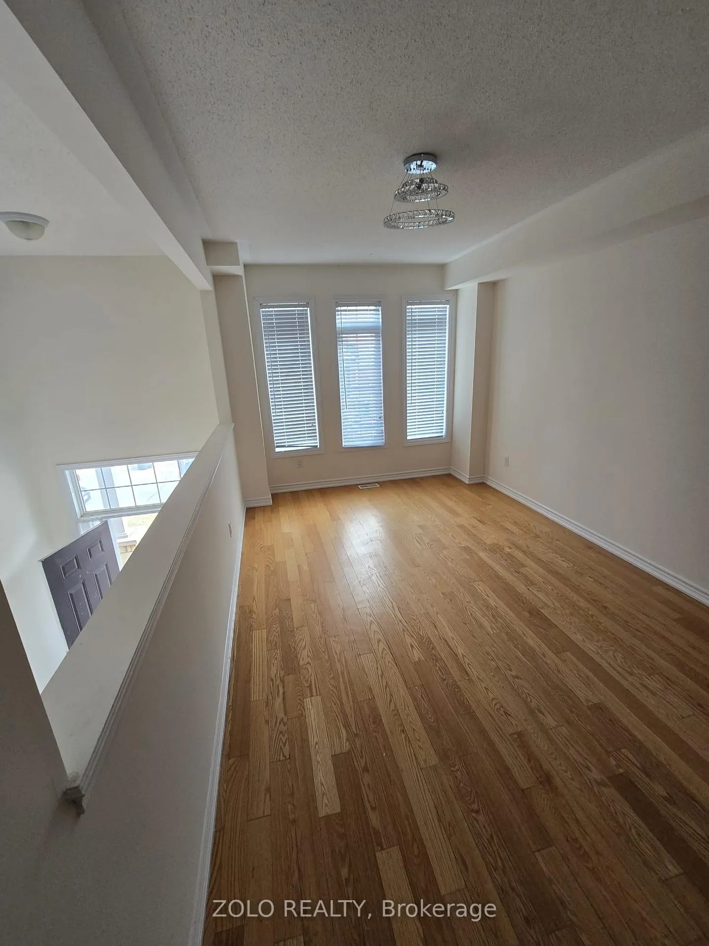 Photo 7 of 12 Agava Street, Brampton, Northwest Brampton — HOMEH